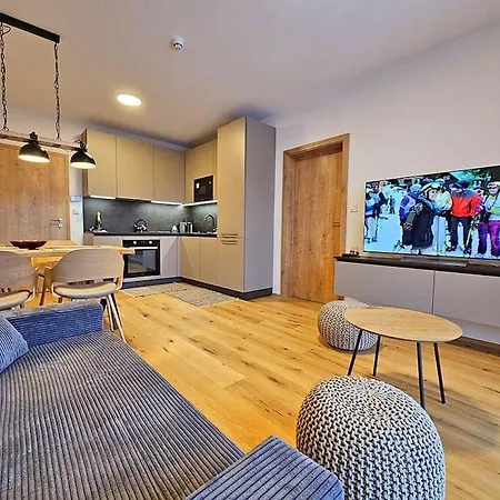 Utulny 3 By Alkatravel Бенецко